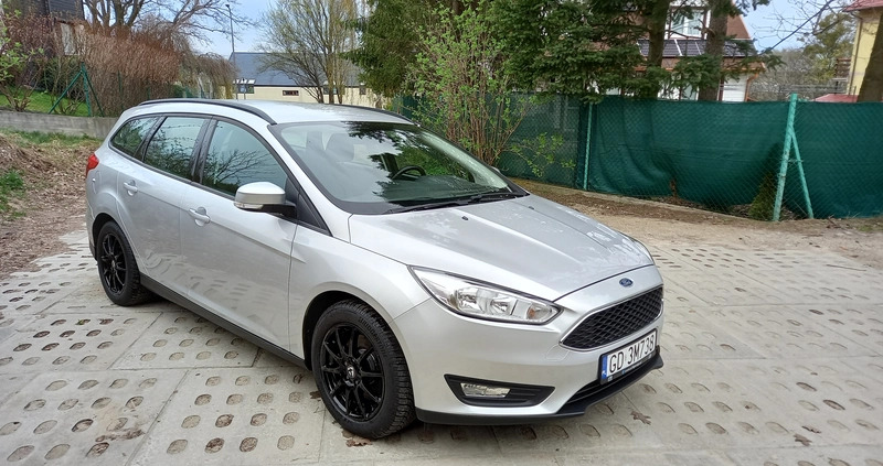 Ford Focus cena 45500 przebieg: 158500, rok produkcji 2016 z Gdańsk małe 137